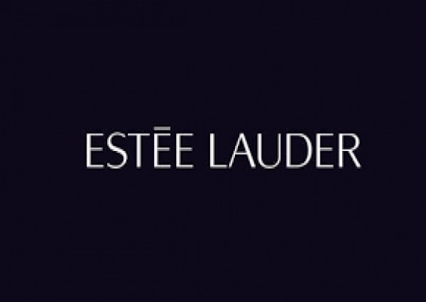 Customer_estee-lauder-1